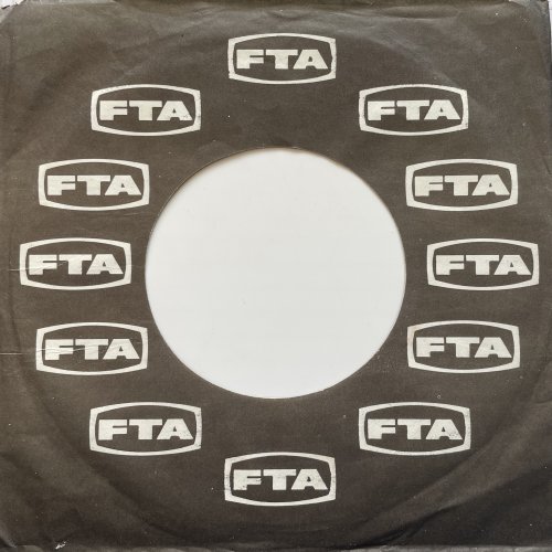 PERU: IN MY CHAIR Company Sleeve Front