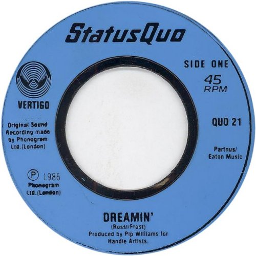 DREAMIN' Jukebox Copy with large dinked blue centre Side A